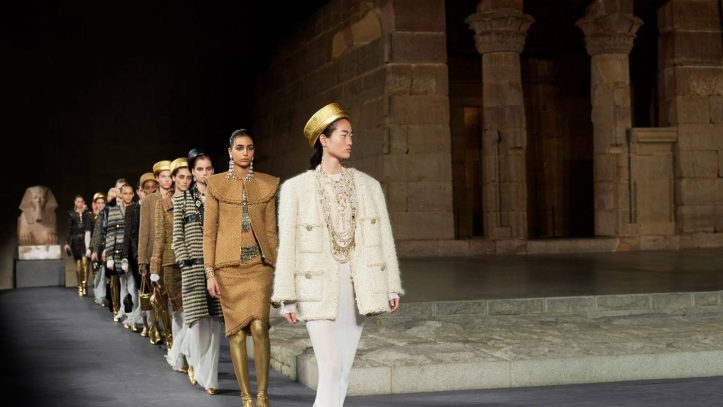 chanel-credit-gorunway-