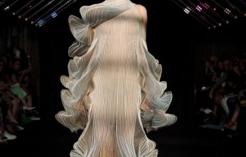 25_SYNTOPIA_RUNWAY_LOOK12-2edit-50