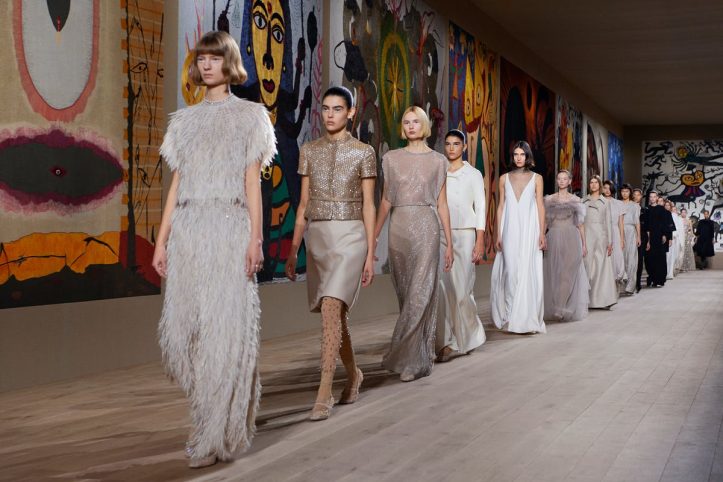 1643102819880691-DIOR_HAUTE_COUTURE_SS22_FINALE